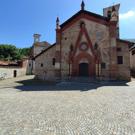 Salita Al Castello Villa Rossana Exterior foto